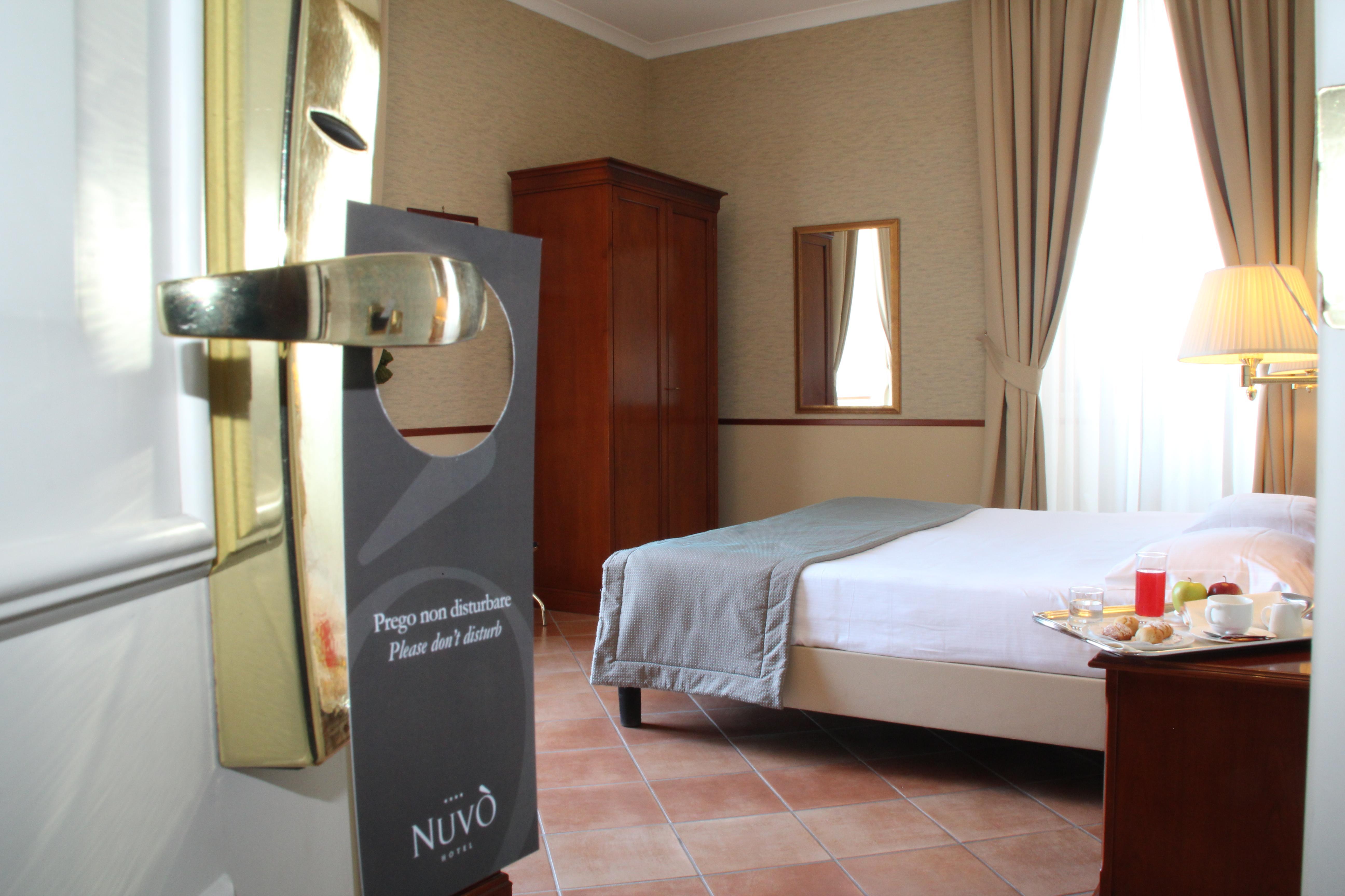 Hotel Nuvò Napoli Esterno foto