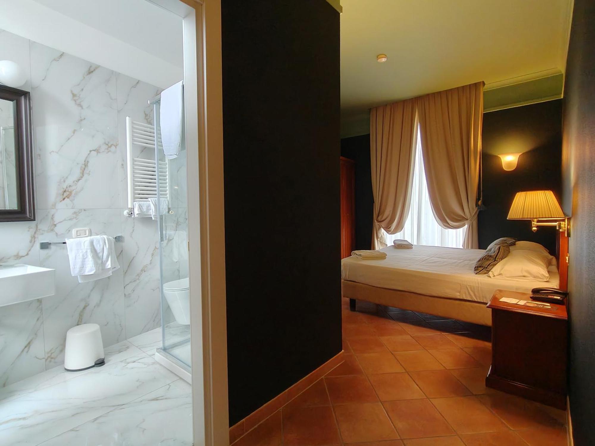 Hotel Nuvò Napoli Esterno foto