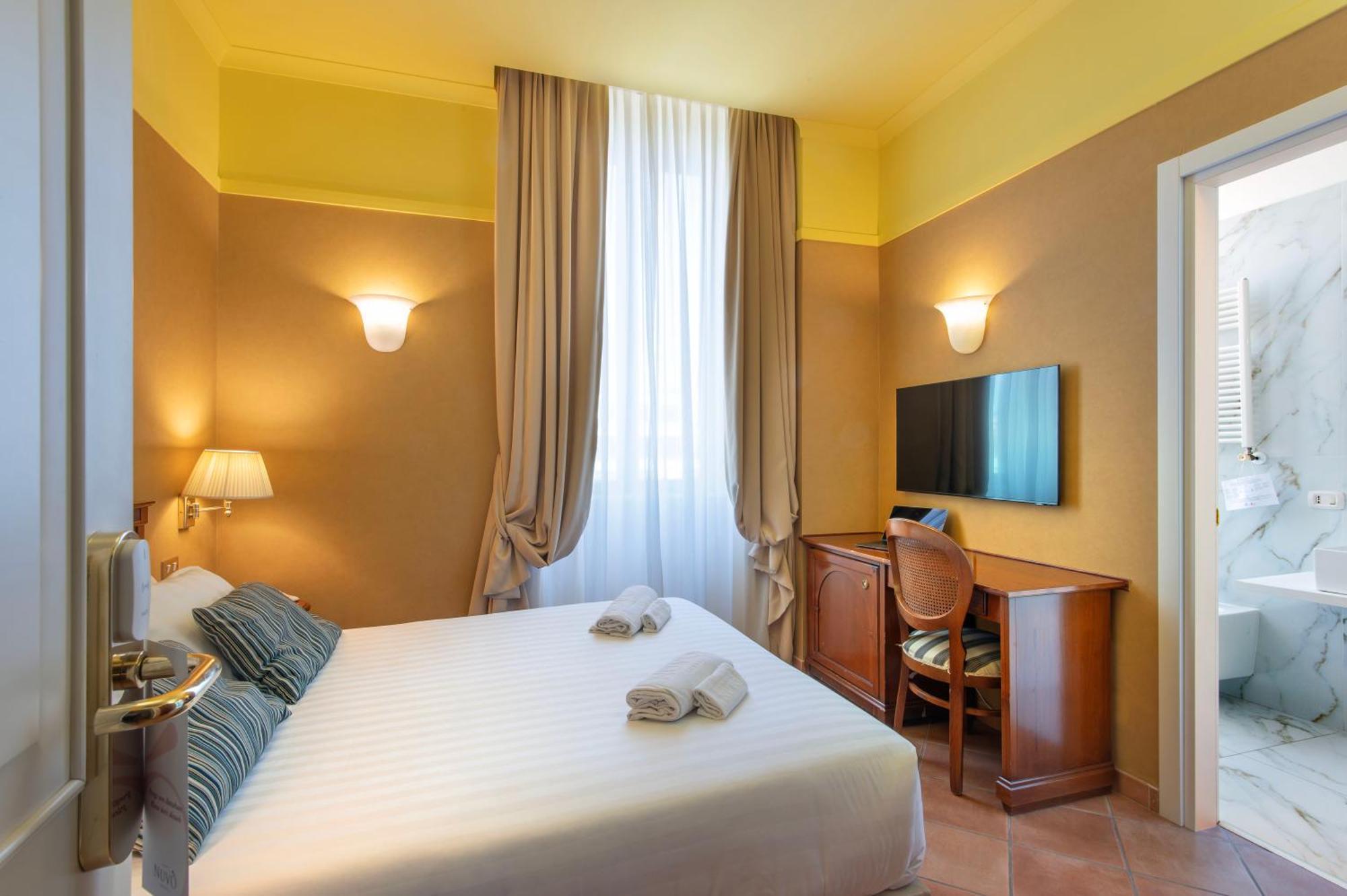 Hotel Nuvò Napoli Esterno foto