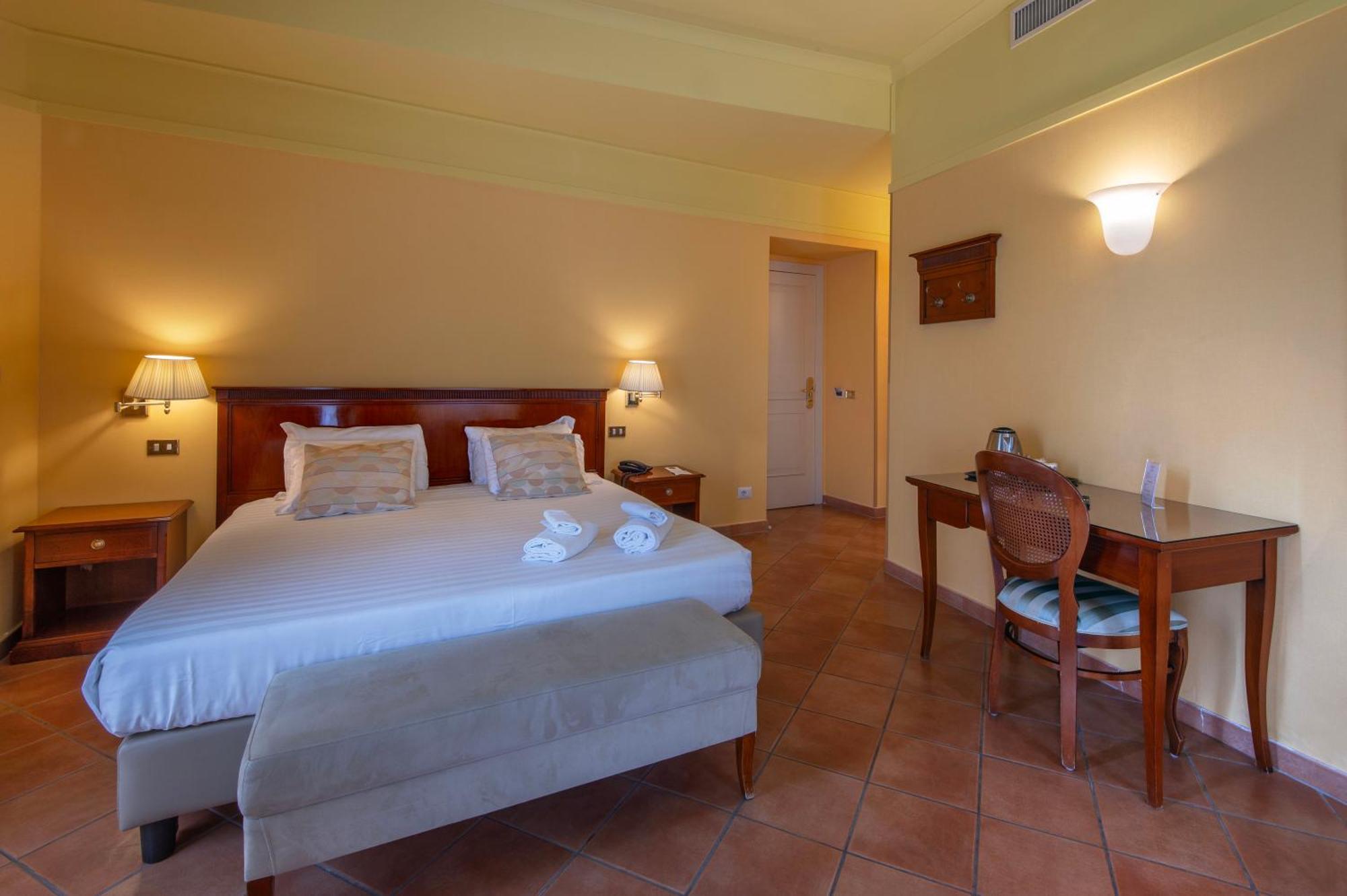Hotel Nuvò Napoli Esterno foto
